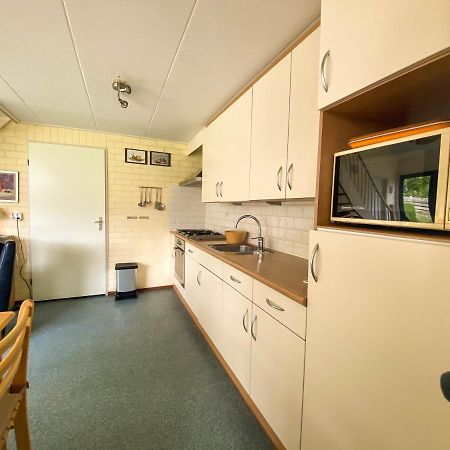 Hello Zeeland - Vakantiehuis Duinroos 181 Breskens Exteriör bild